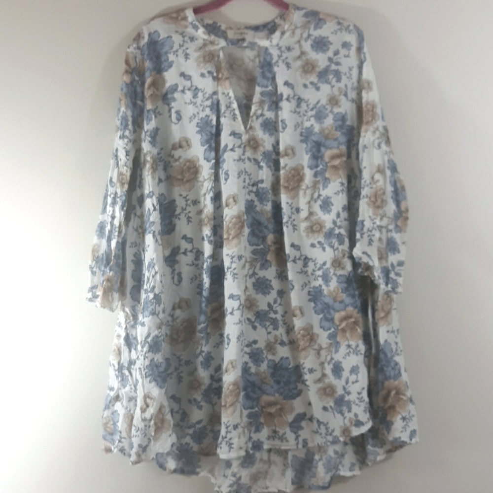 Umgee Cream and Blue Tunic